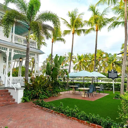 Southernmost Point Guest House & Garden Bar-2